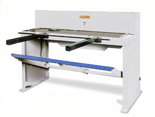16 Ga. x 52 , BIRMINGHAM, No. C-5216, foot shear, cast iron base, NEW