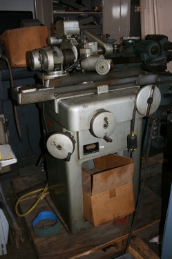 No. BA960, K O LEE, B6043E workhead, B955 univ. grinding head, 1/2 HP, 1977