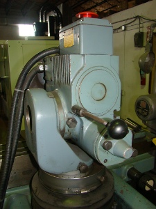No. 2 MT, CINCINNATI, motorized wheelhead. OSL