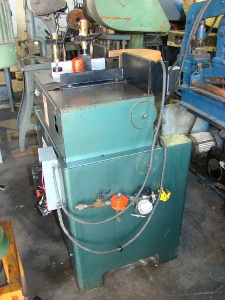 PISTORIUS SEM-P, frame notcher, single spindle, 3 HP