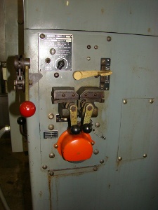 36 x 13 , DOALL, No. 3613-20, EVS varispeed, 1 blade, 3 HP, 1979