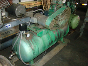 5 HP, SPEEDAIRE, #3Z492A, 70 gallon tank (horz)