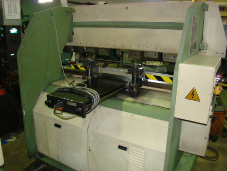 35 Ton, ADIRA, No. QH-3020, upacting, 80 OA, Hurco CNC, 1985
