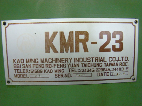 30 KAO MING, 16 x 41 table, 1-1/2 cap, auto downfeed, tapping, 1982