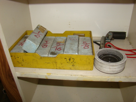 No. 2CGD, ALEXANDER, Single Lip Grinder, 5/8 capacity, collets