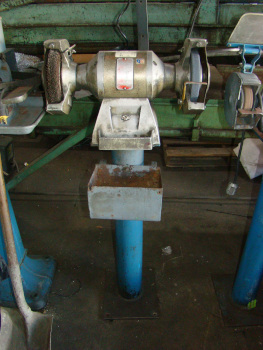 WISSOTA, 8 wheel, 1 wide, 3/4 HP, on pedestal, 1 phase
