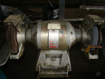 WISSOTA, 8 wheel, 1 wide, 3/4 HP, on pedestal, 1 phase
