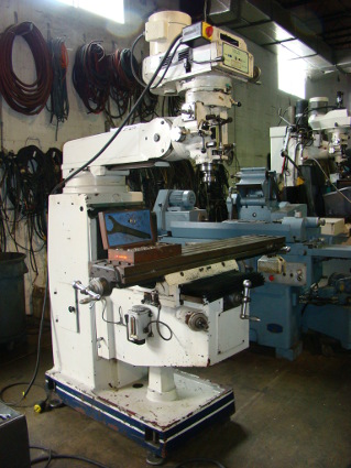 VECTRAX, #GS20V, 10 x 54 table, NT40, 3 HP, PF, square ways, 2000