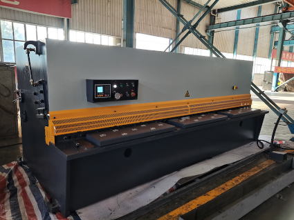 1/4 x 13', FICOM, #QC12Y-8x4000, 20 HP, hydraulic, Estun E21S control, New