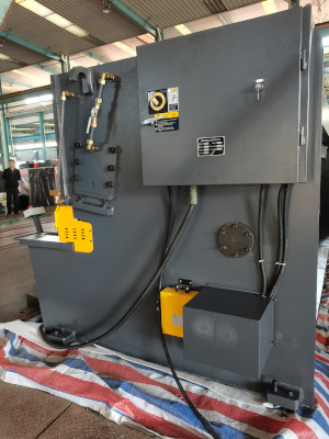 1/4 x 13', FICOM, #QC12Y-8x4000, 20 HP, hydraulic, Estun E21S control, New