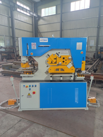 FICOM, #H-90, 90 ton, dual station, 7.5 HP, 5 stations, NEW