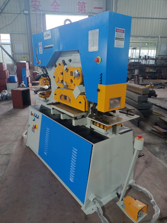 FICOM, #H-90, 90 ton, dual station, 7.5 HP, 5 stations, NEW