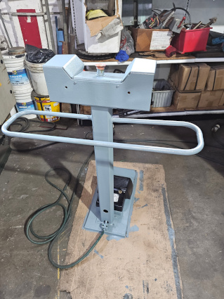 120 Ton, ATLANTIC, HDE 120-10-8, hydraulic, 10' OA, 8'6 BH, 2000
