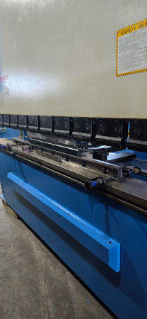137 Ton, WJM, #WC67K-125x3200, 126 OAL, 106 BH, 15 HP, Delem DA65W, V Comp, 2007