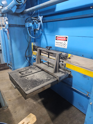 80 Ton, CYRIL BATH, #80-3-6, mechanical, 8' x 3/16 , 8'AOL, 6'6 BH, PFOBG, 1978