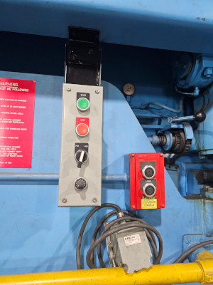 80 Ton, CYRIL BATH, #80-3-6, mechanical, 8' x 3/16 , 8'AOL, 6'6 BH, PFOBG, 1978