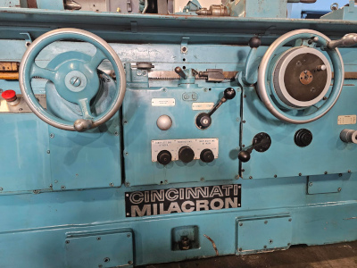 12 x 36 , CINCINATTI-MILACRON, #12X360, motorized workhead, pick feed, 1979